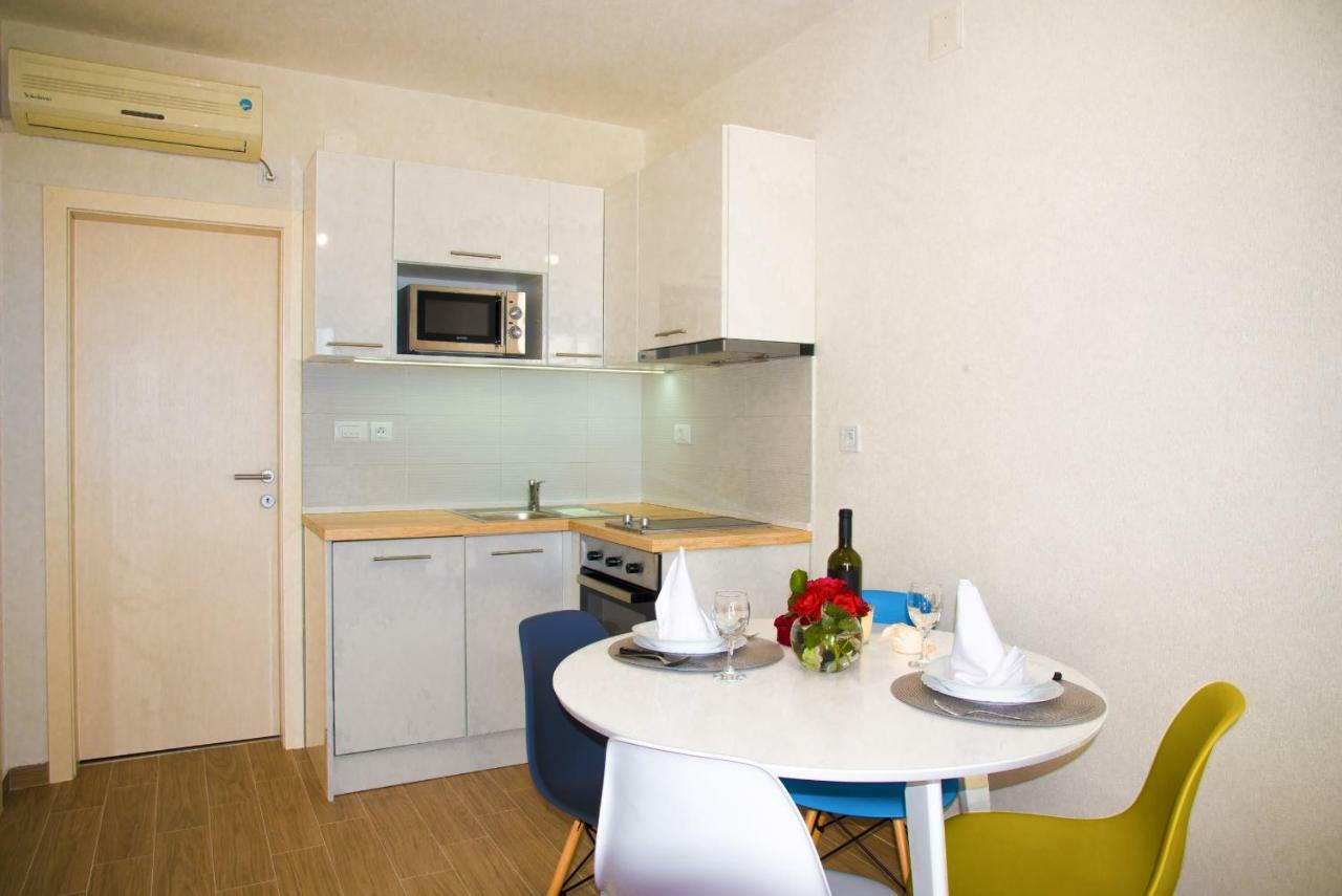 Eni Apartments 볼 외부 사진