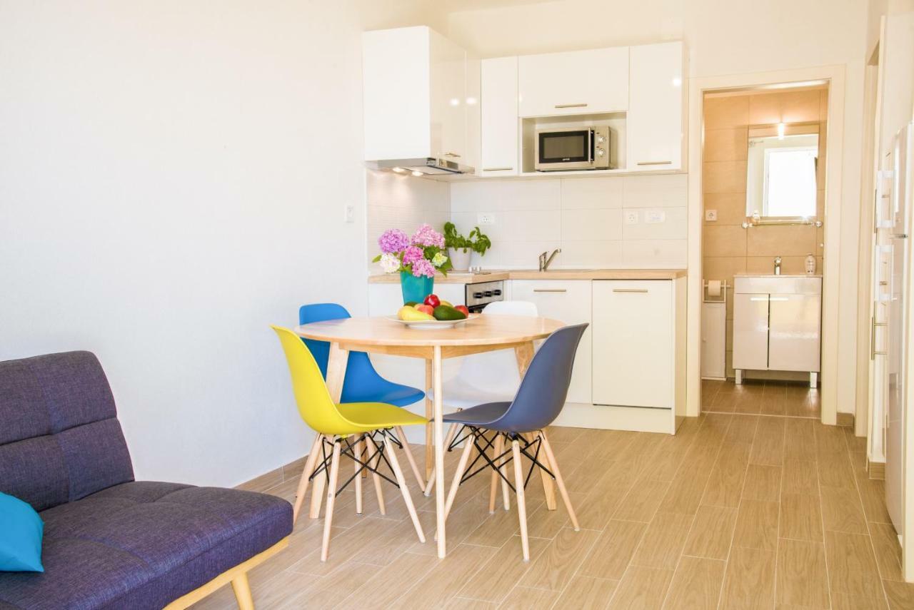 Eni Apartments 볼 외부 사진