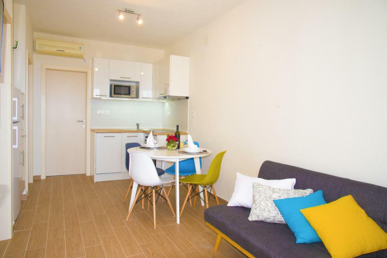 Eni Apartments 볼 외부 사진